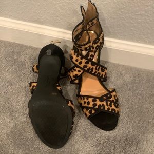 Never worn Jessica Simpson strappy sandals